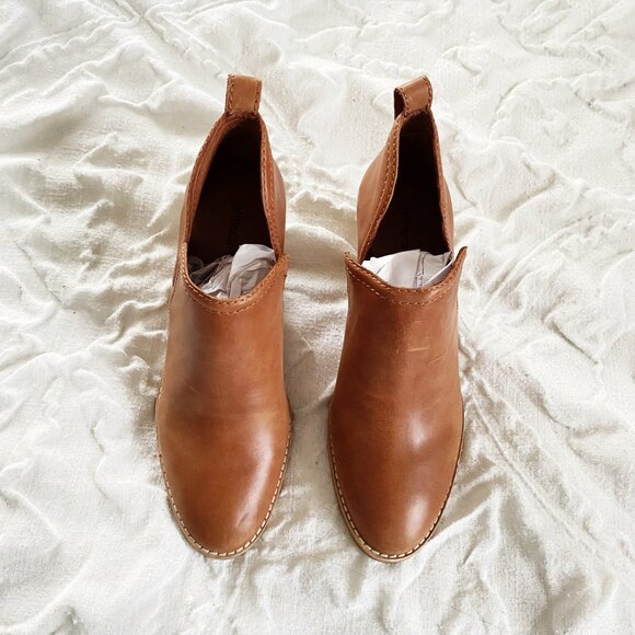 Jeffrey Campbell Rosalee Bootie Size 8 New - Picture 4 of 7